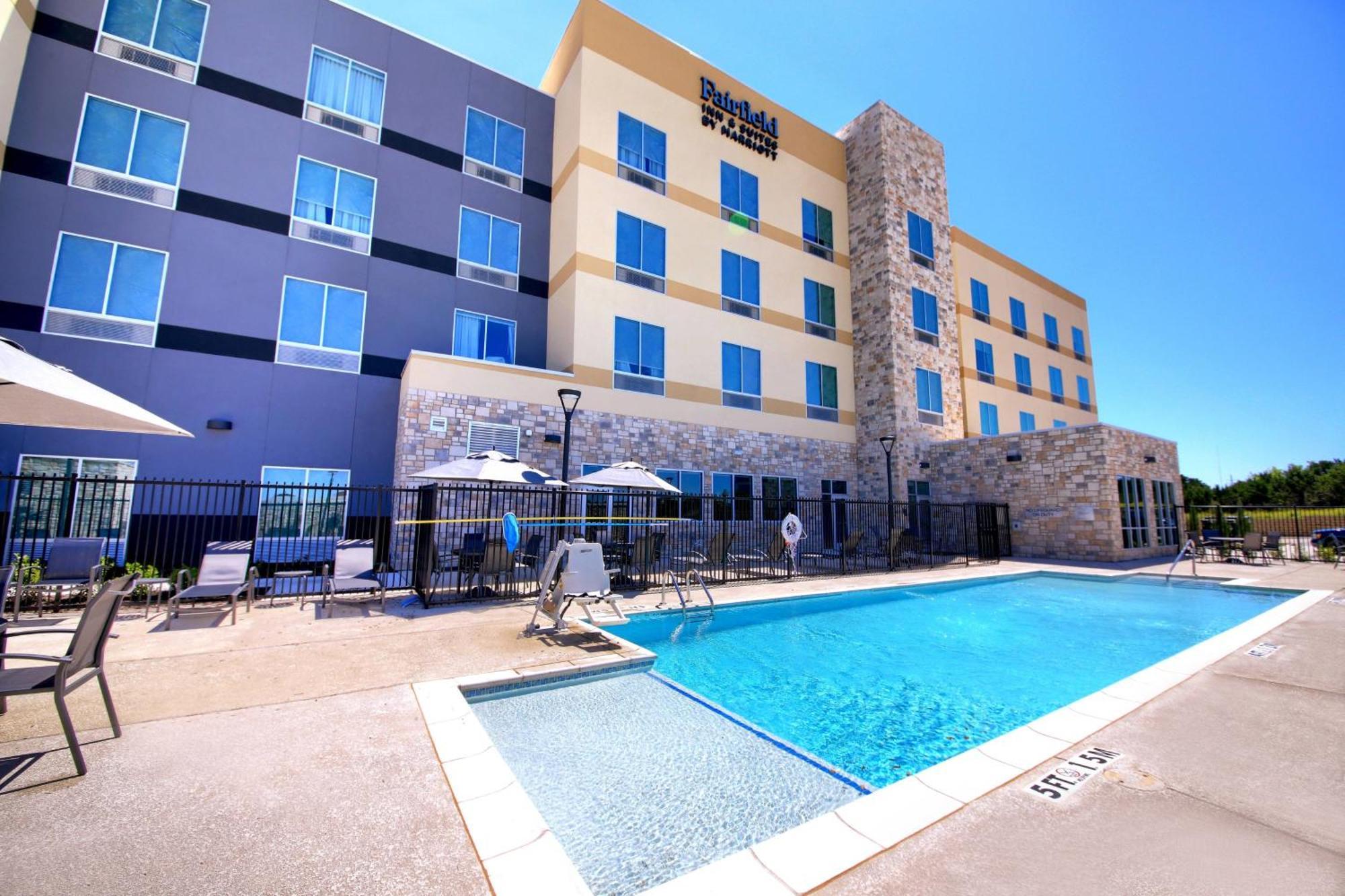 Fairfield Inn & Suites By Marriott Dallas Cedar Hill Esterno foto
